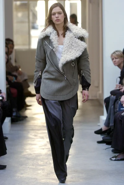 Look 8